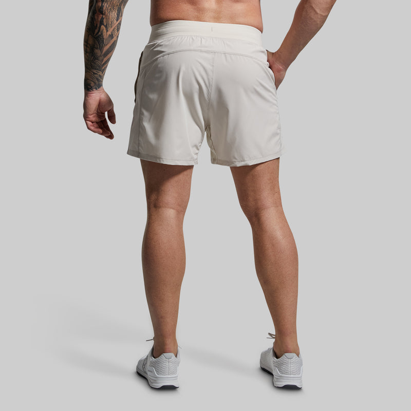 Versatile Short w/ Compression 5" (Sand)